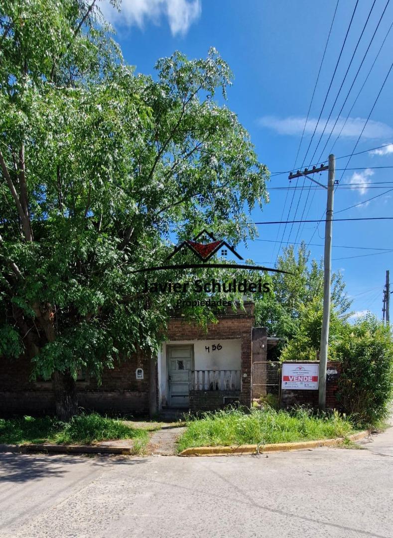 Casa a reciclar en calle 46 y 19