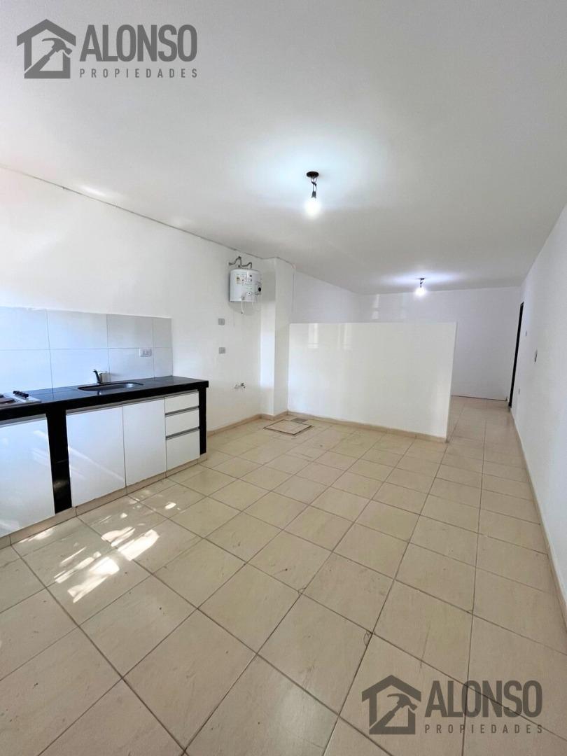 Departamento en Alquiler en Lanus Oeste, $ 350.000