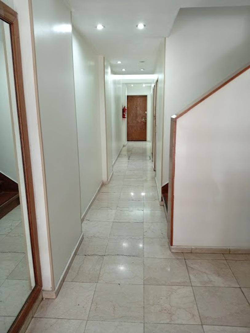 Recoleta 2 Amb. PB  cfte  interno . C/Patio. Apto Prof