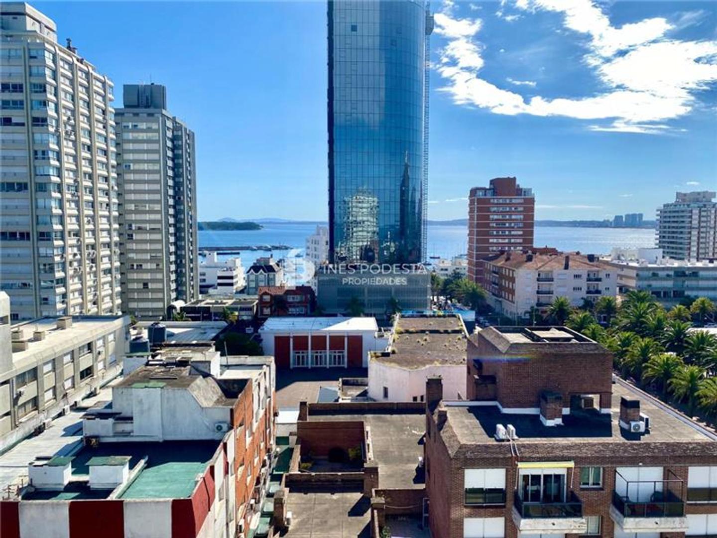 Departamento 4 ambientes con 3 baños