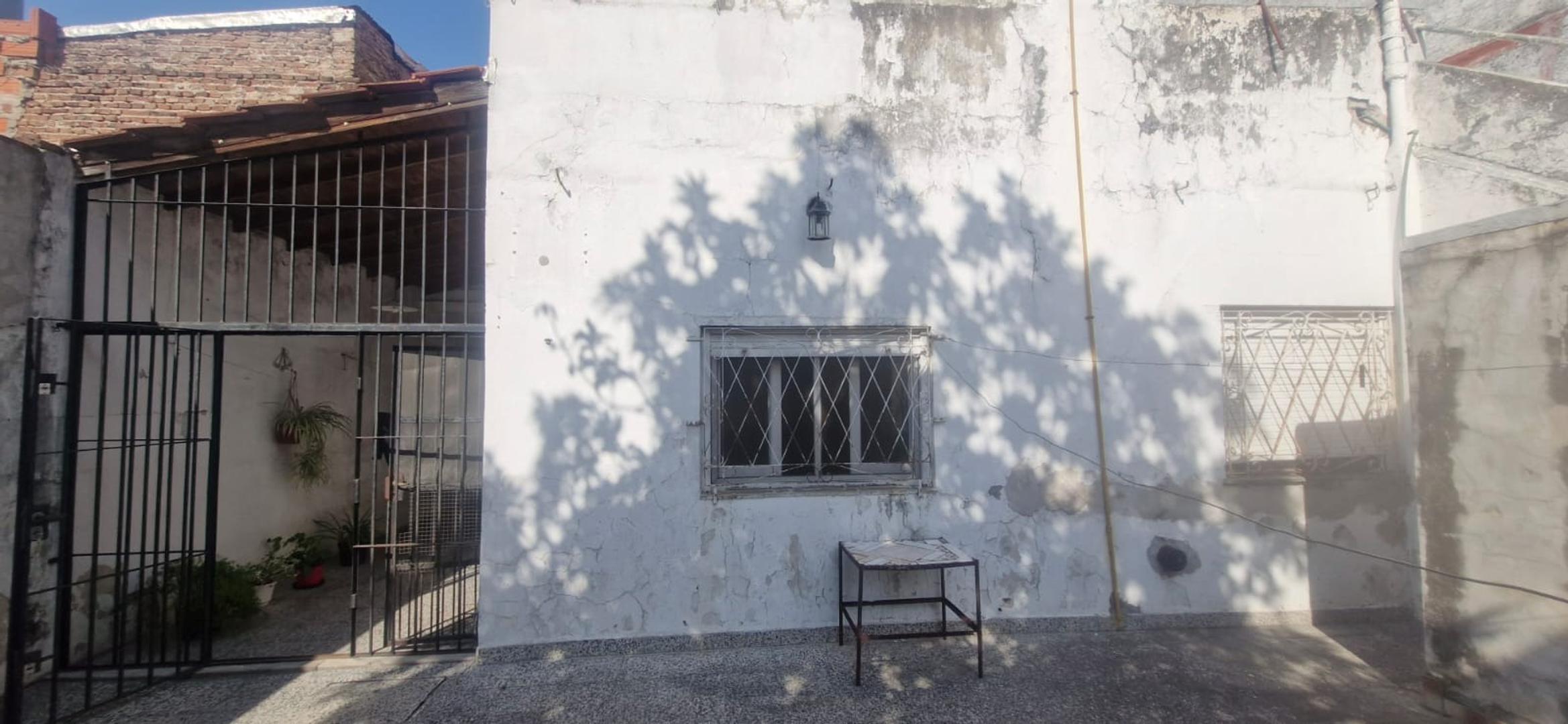 Casa 3 ambientes en venta en San Justo