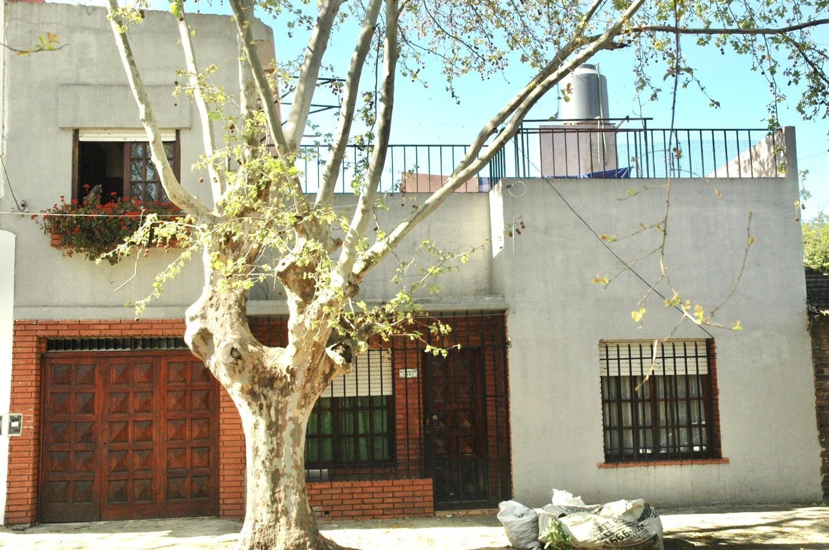 CHALET A LA VENTA EN BELLA VISTA- APTO CRÉDITO