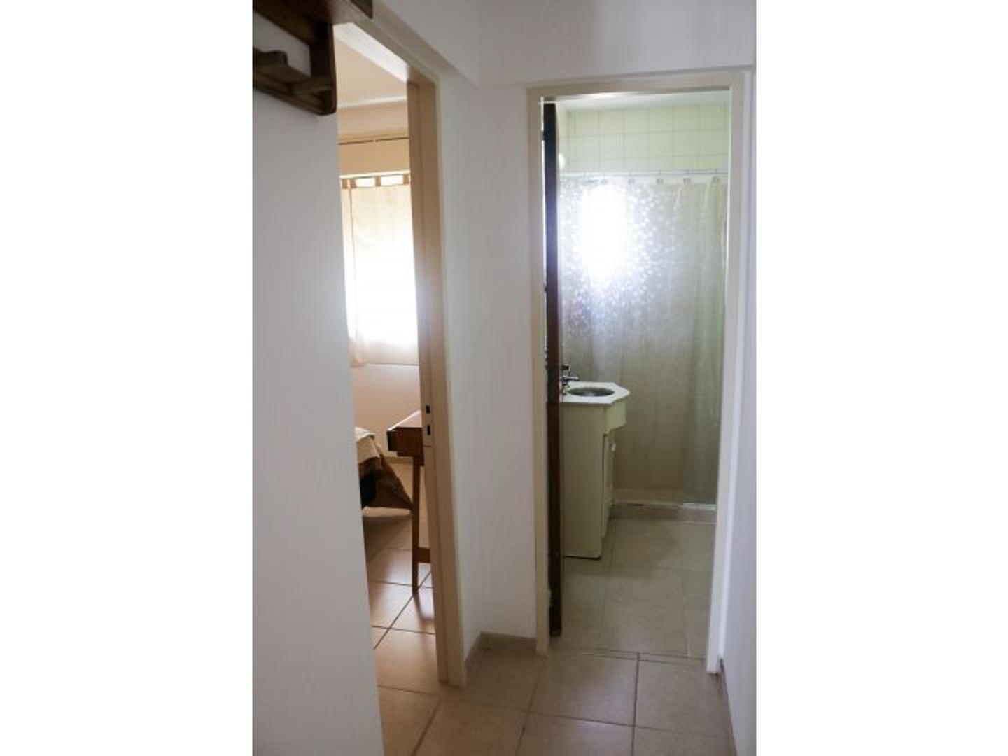 Departamento 2 ambientes con 1 baño