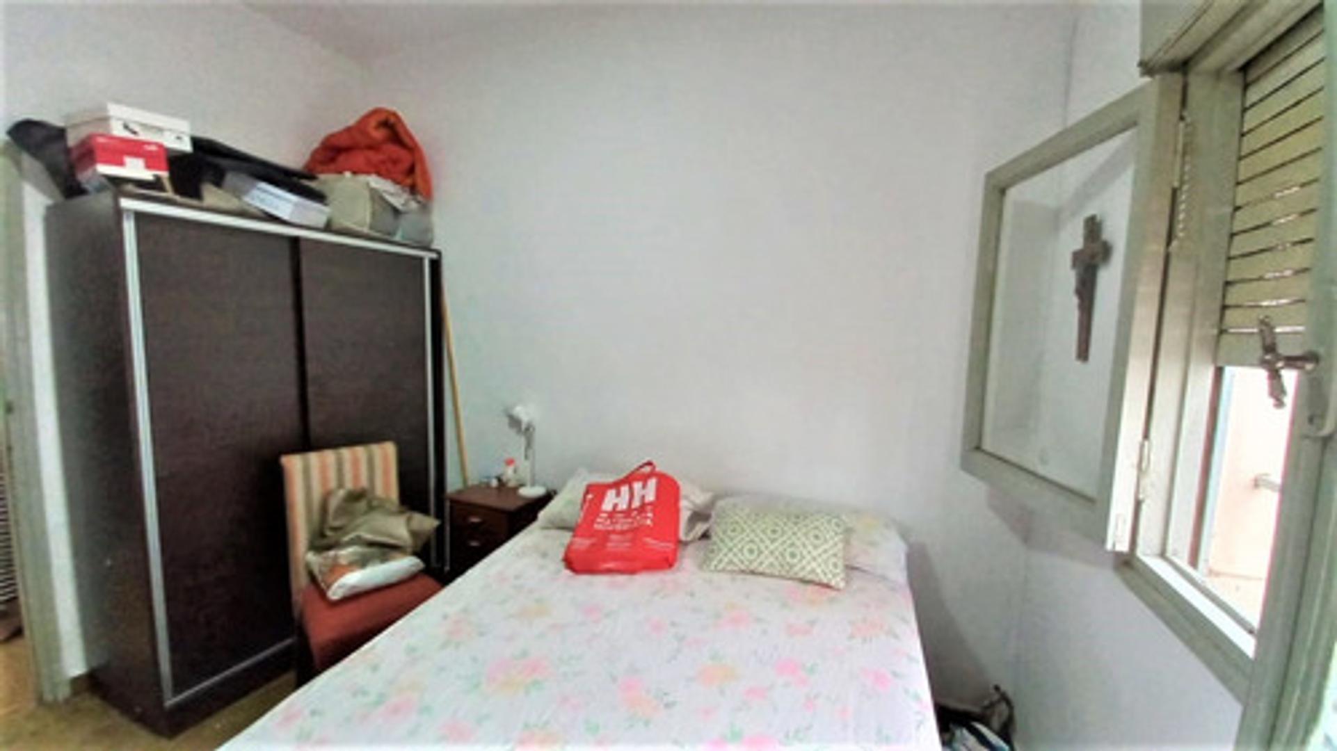 Casa Esquina En Venta - Ángel Suarez 11 - B° Alberdi - 2 Hab