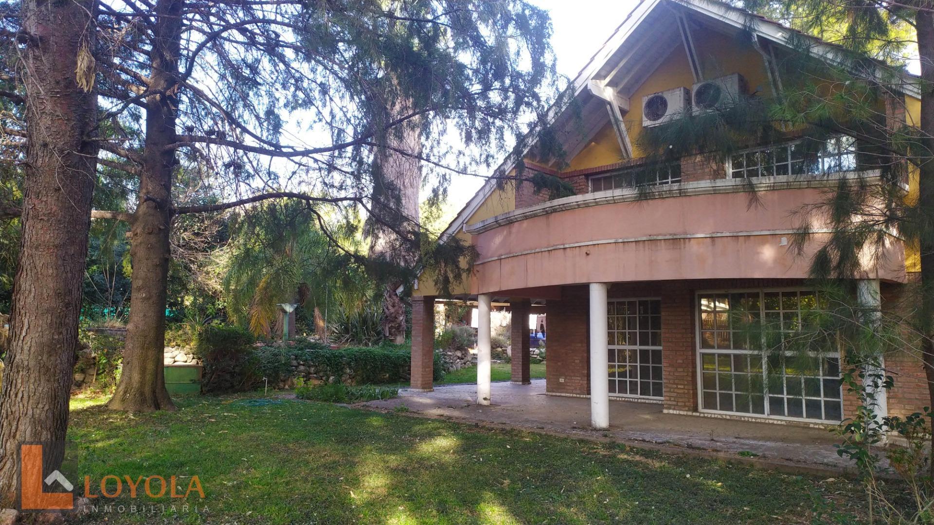 Casa 3 dorm + quincho, pileta Centro Merlo San Luis