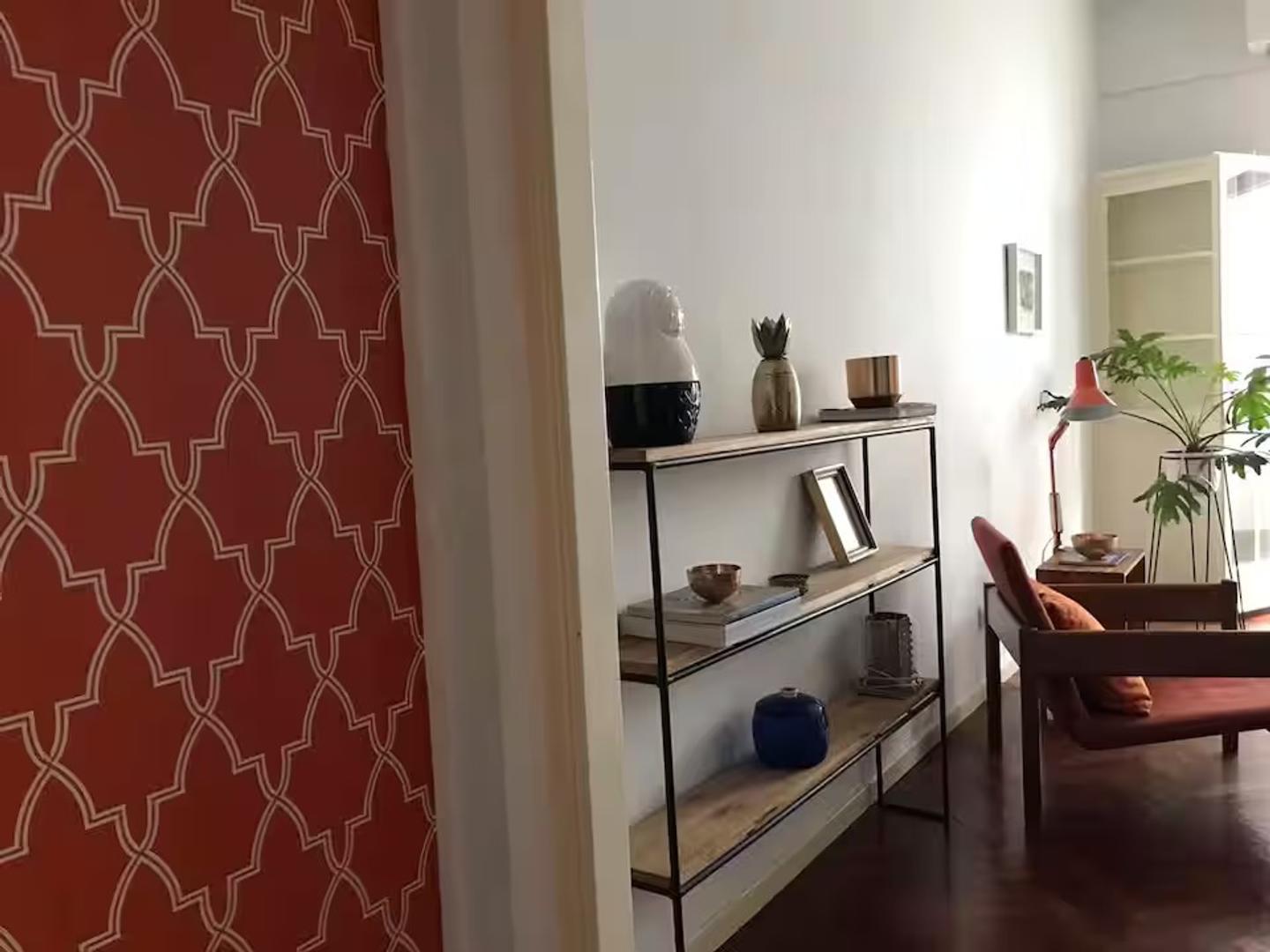 Paraguay 3800, Piso 1