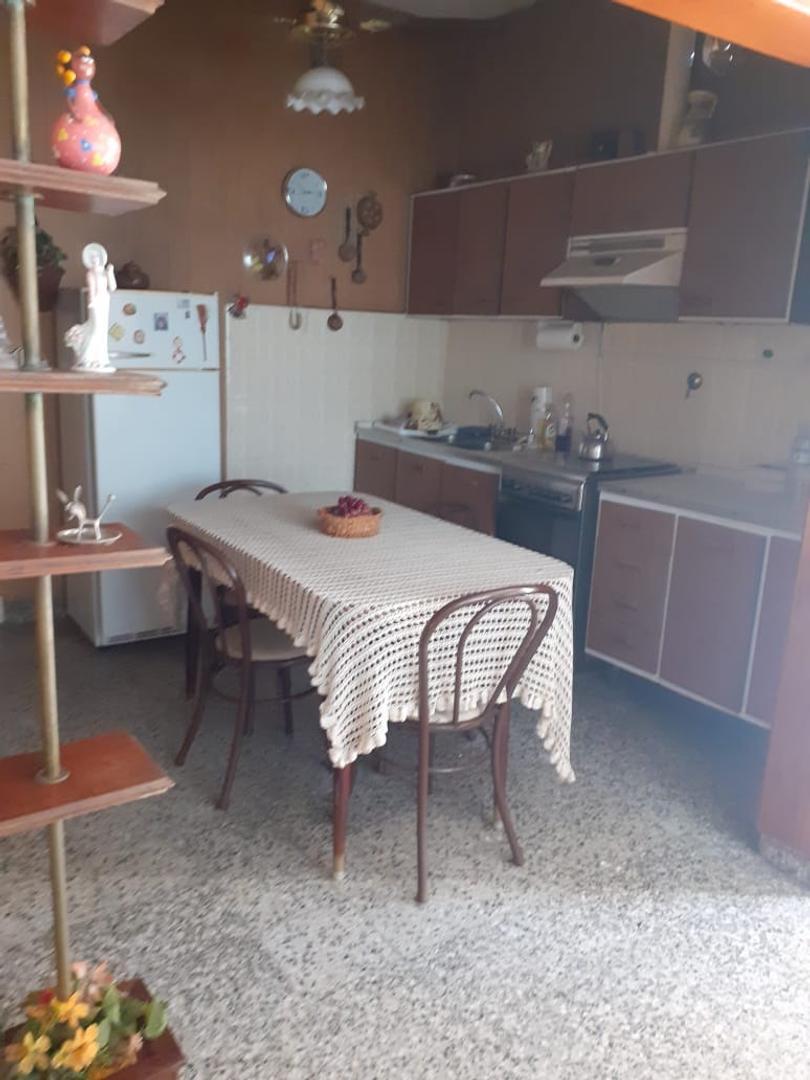 Depto Tipo Casa en Venta con 1 cocheras
