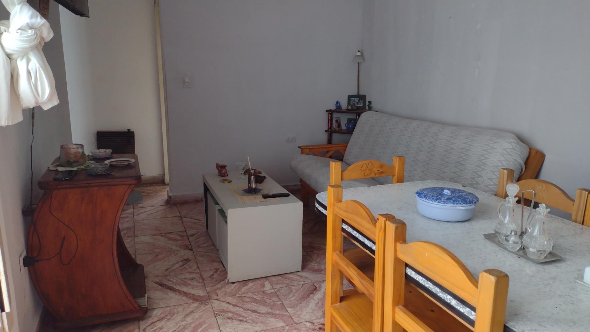 Gascon 5570 , Piso 1