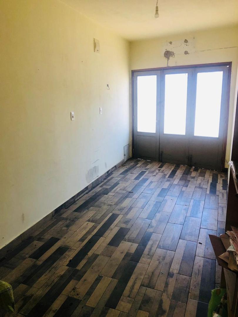 Casa 2 ambientes con 1 baño