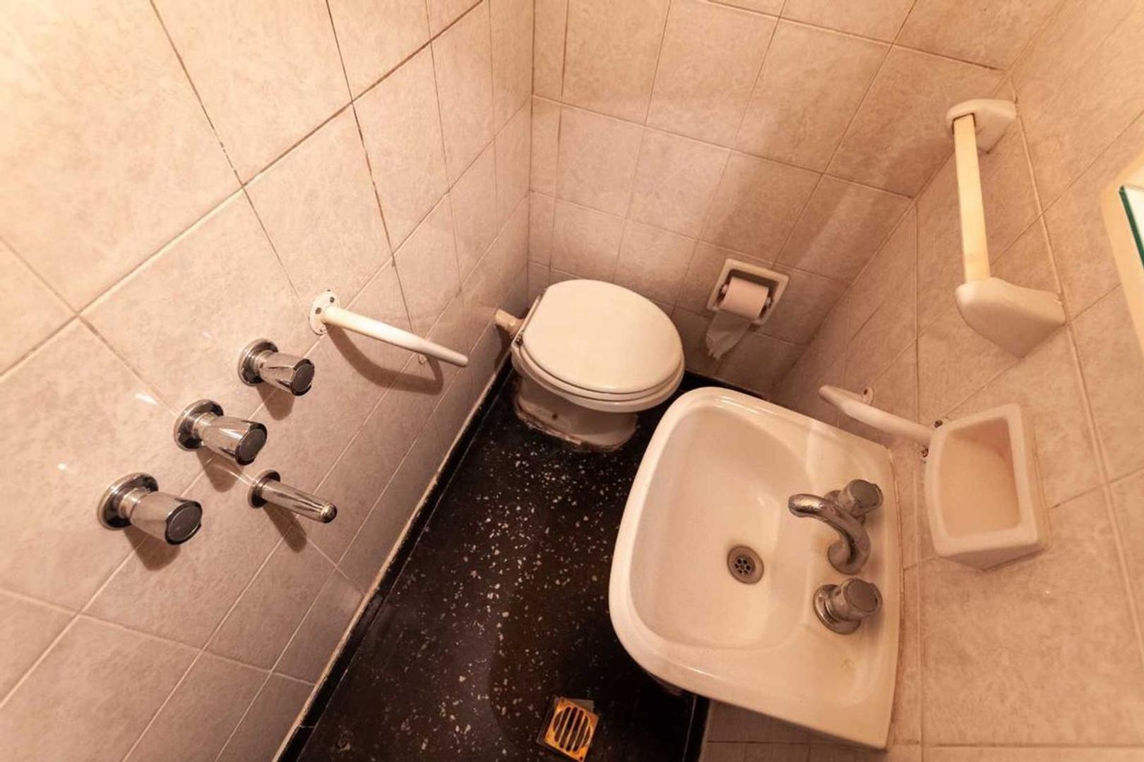 Depto Tipo Casa 4 ambientes con 1 baño