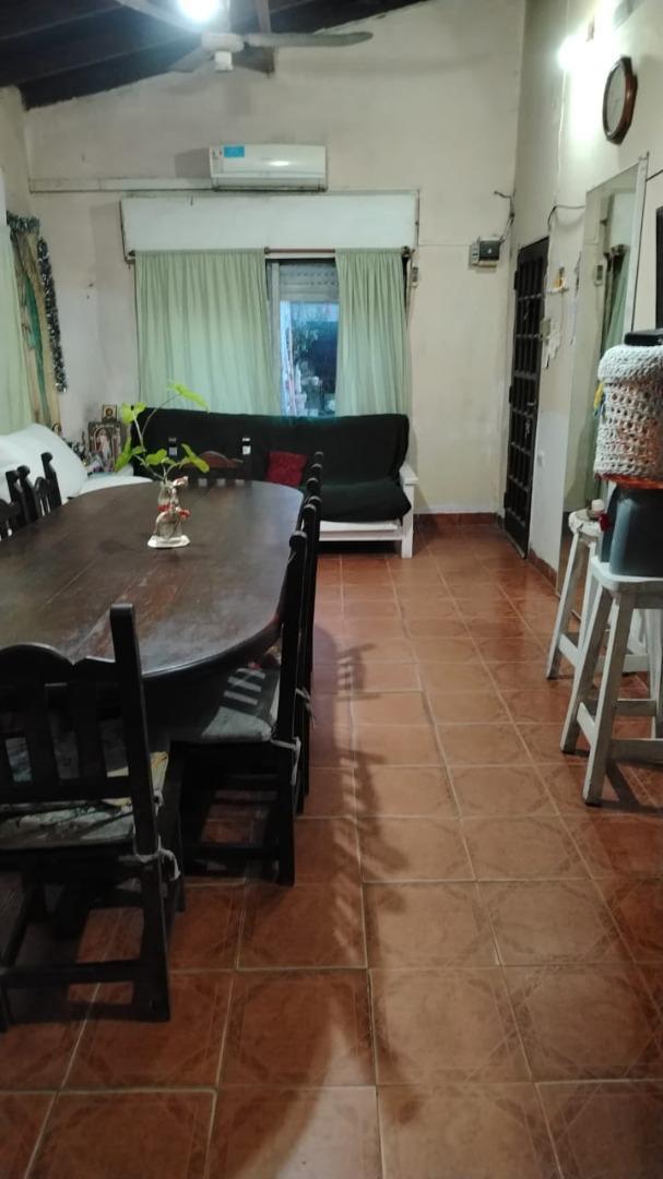 VENTA DE CASA EN DERQUI - PILAR