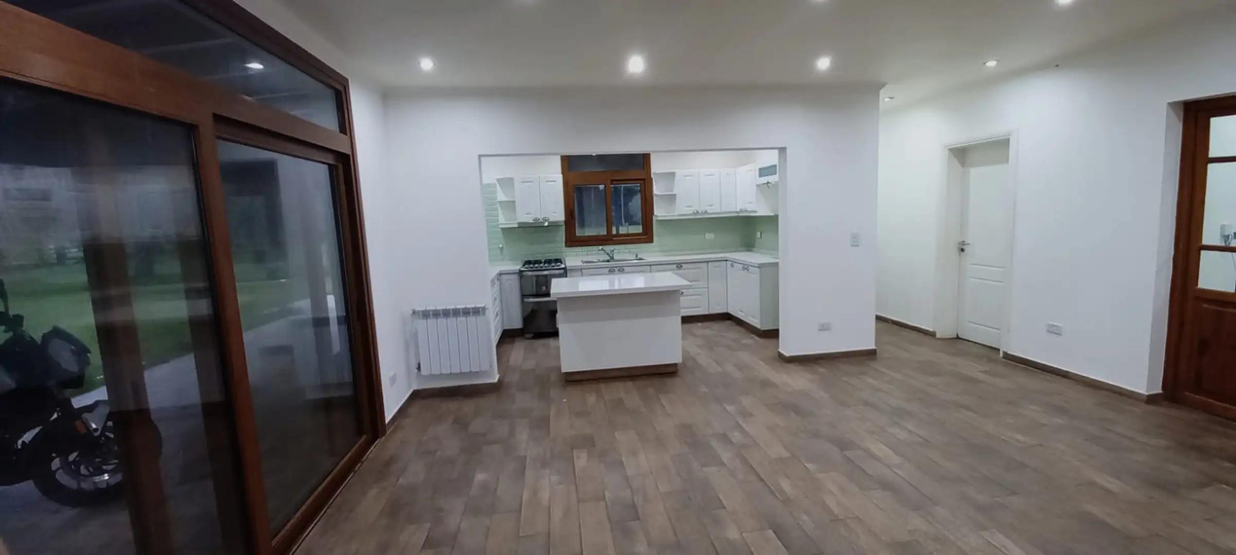 Casa en Venta al Este
