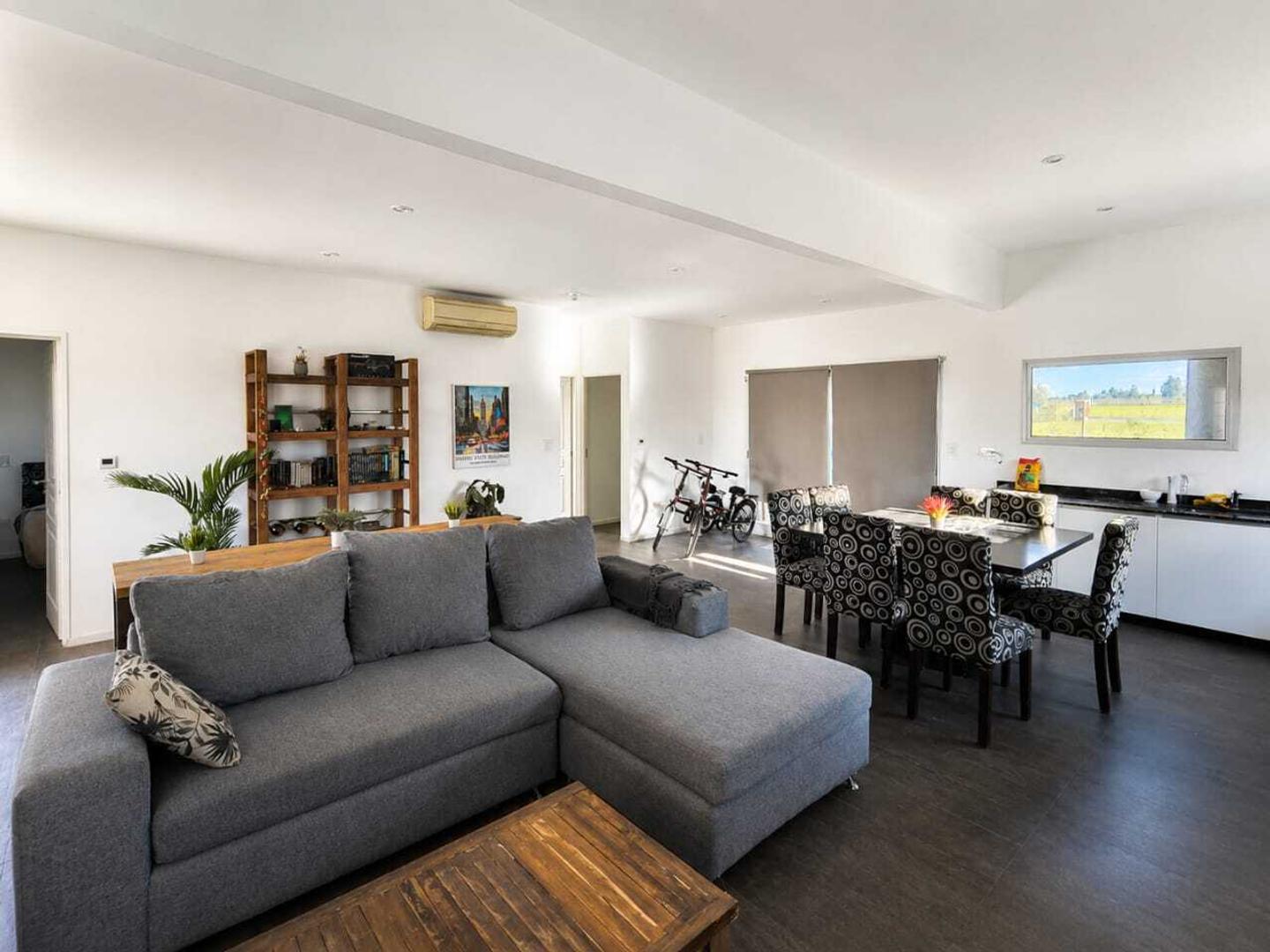 Casa en Alquiler de 3 dormitorios