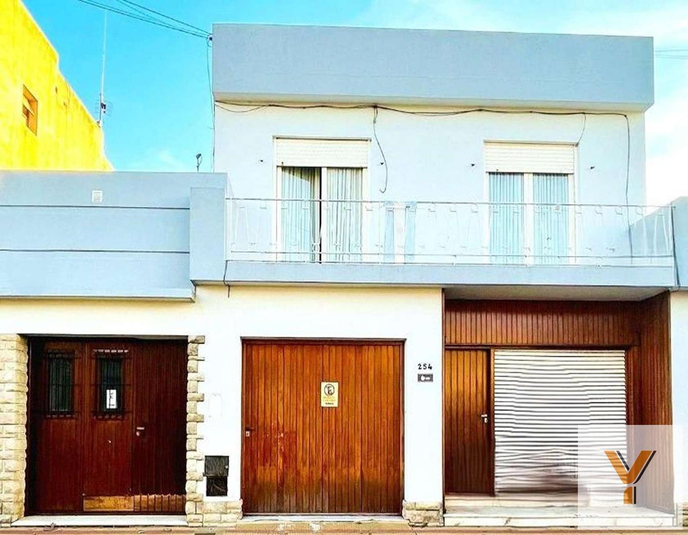 Casa en venta - 4 Dormitorios 2 Baños - 314Mts2 - General Belgrano