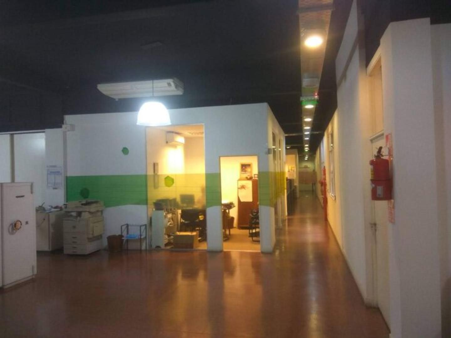 Local en Venta 56 años