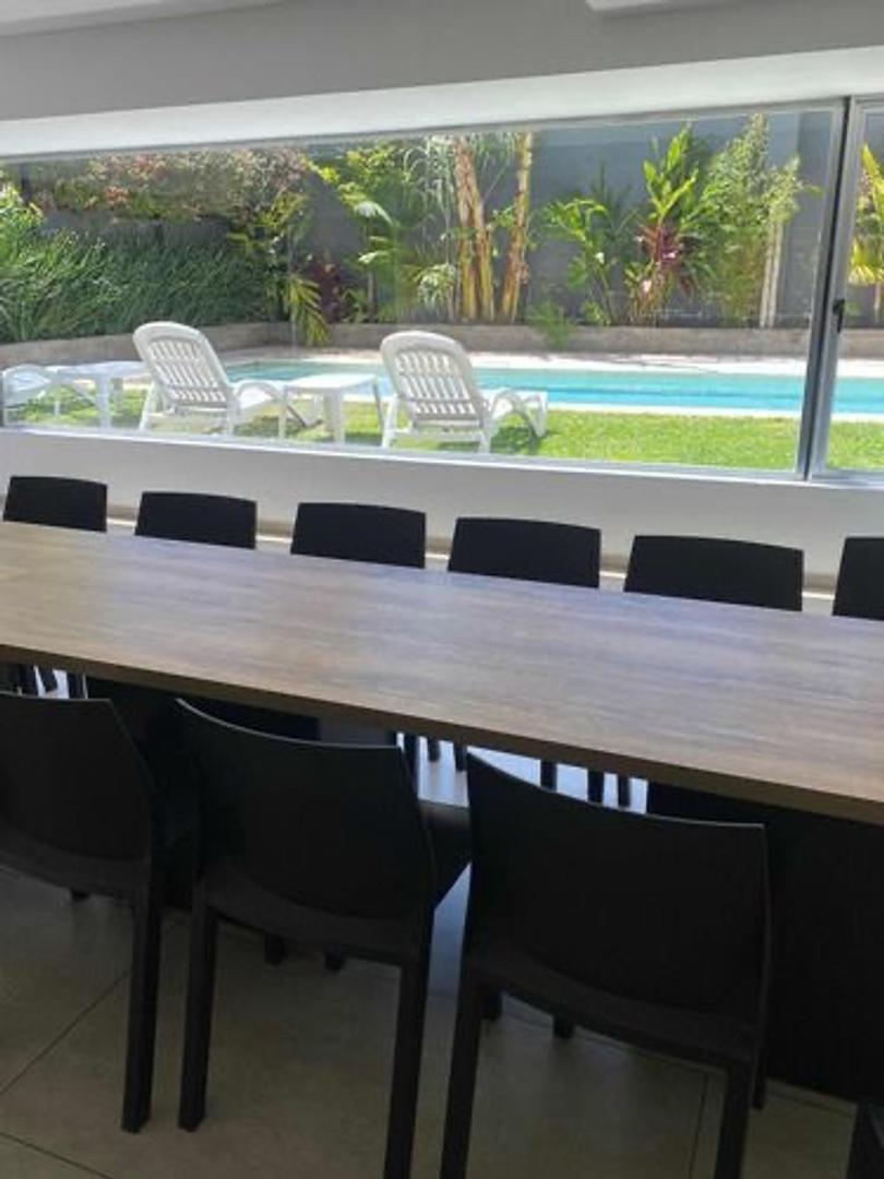 Hermosa oficina comercial