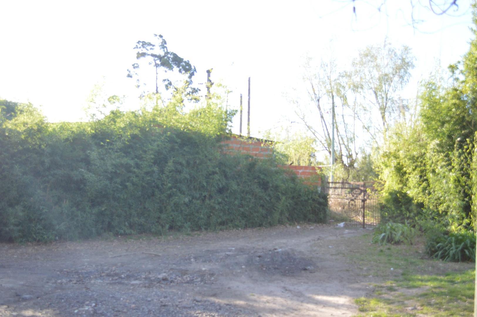 Casa 3 ambientes con 1 baño