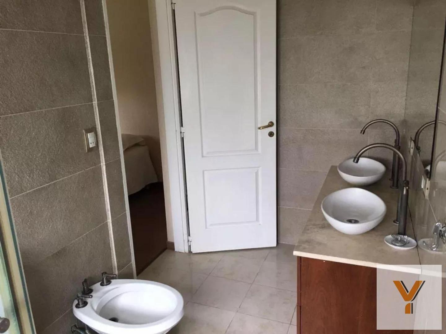 Casa en Venta en Las Praderas de Luján, USD 190.000