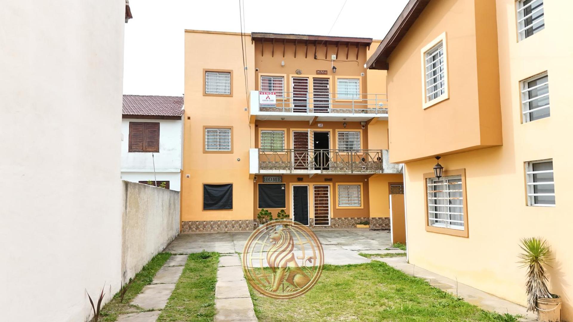 Depto Tipo Casa en Venta de 3 ambientes