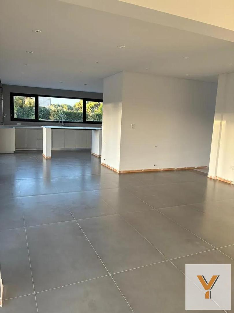 Casa en Alquiler en Pinamar, USD 2.500