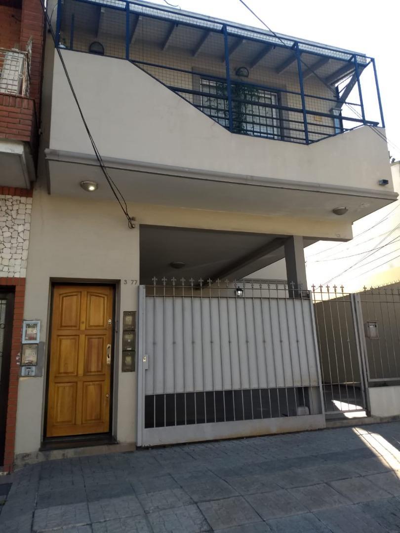 departamento 2 ambientes con patio villa bosch