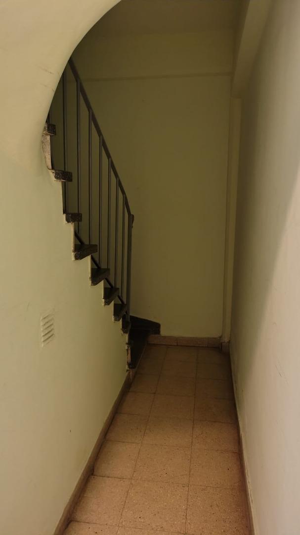 Depto Tipo Casa en Alquiler de 2 dormitorios