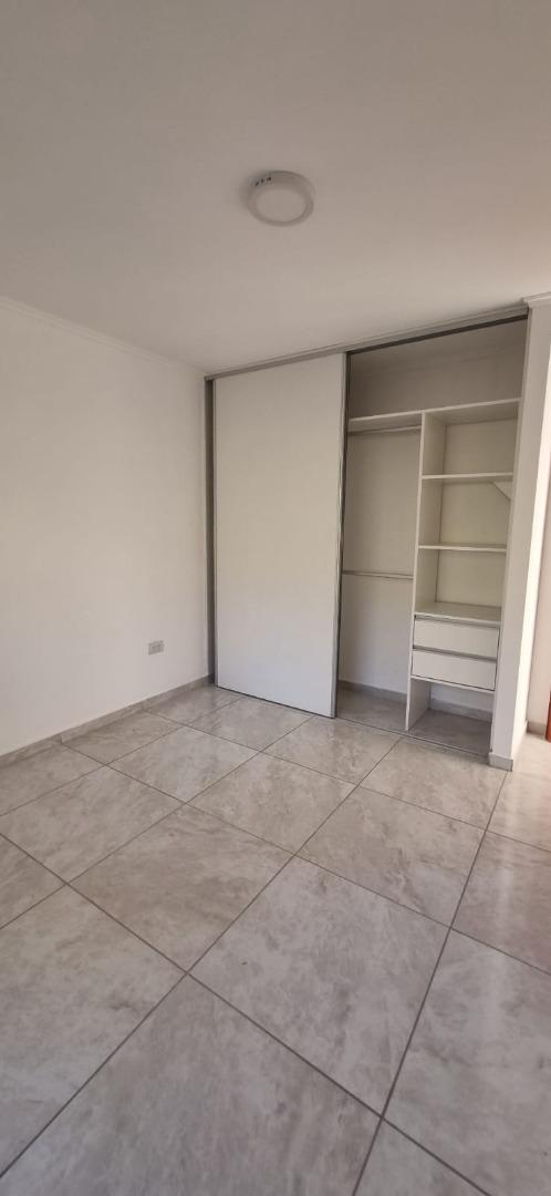 Departamento en Venta en La Quebrada, USD 70.000