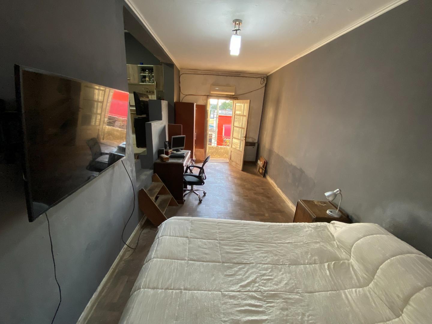 Depto Tipo Casa en Venta con 1 cocheras