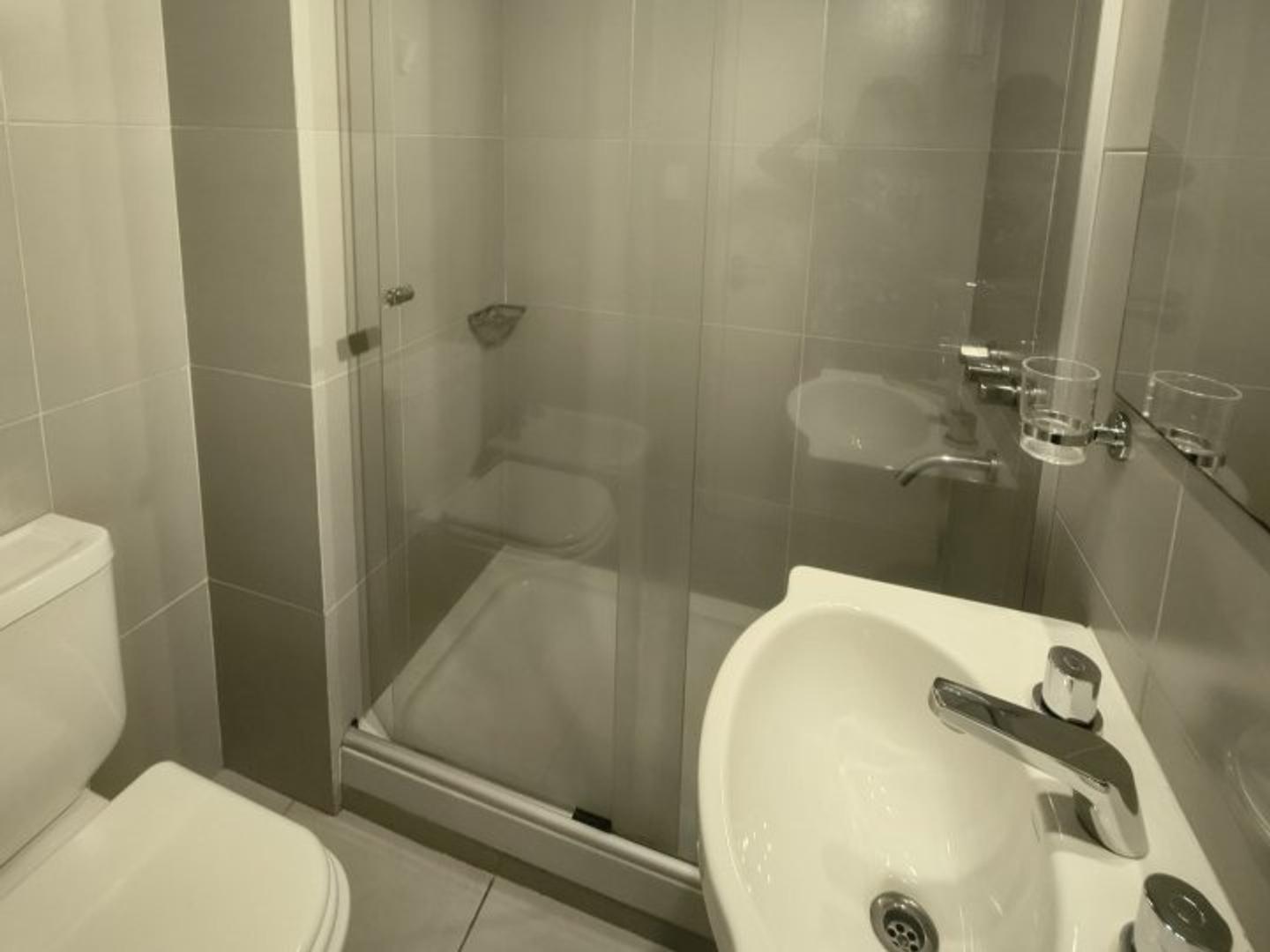 ALQUILER MONOAMBIENTE DIVIDIDO ABASTO