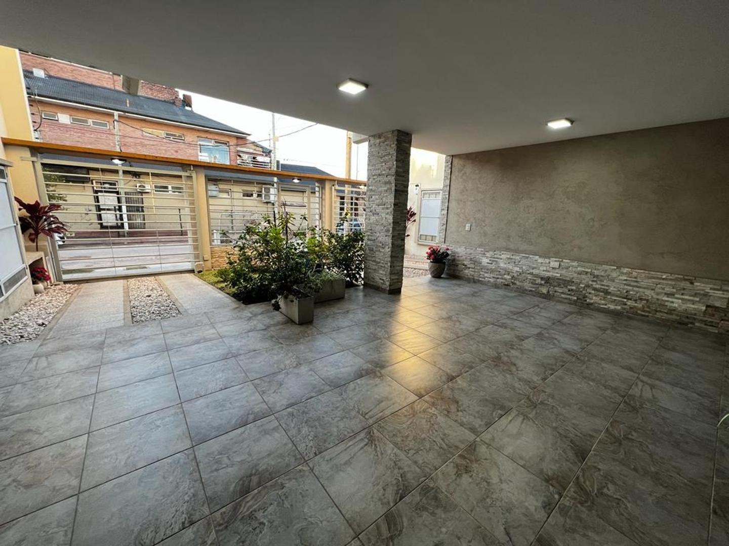 Manuel Lainez 976 , Piso 2