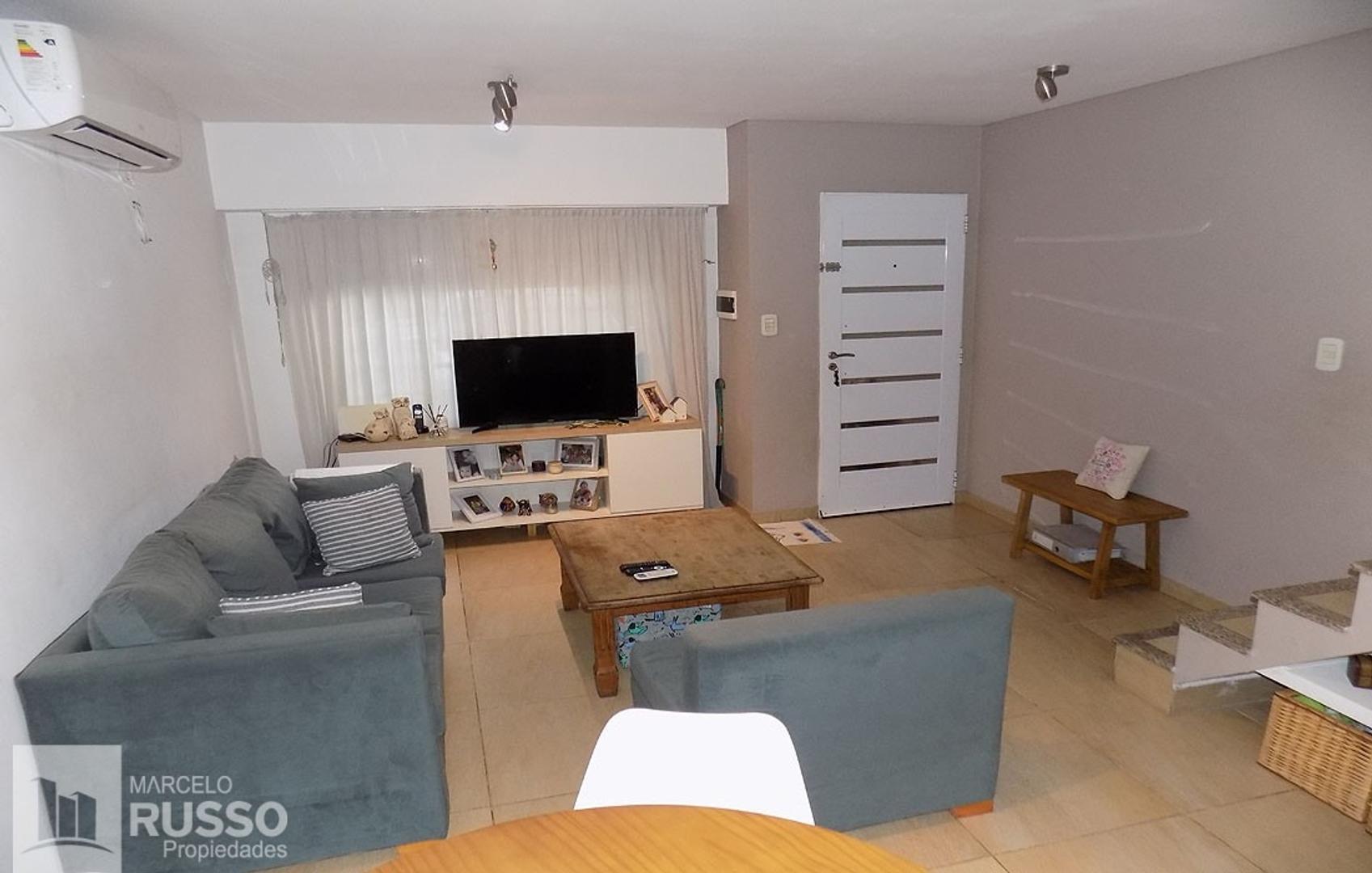 Depto Tipo Casa en Venta de 4 ambientes