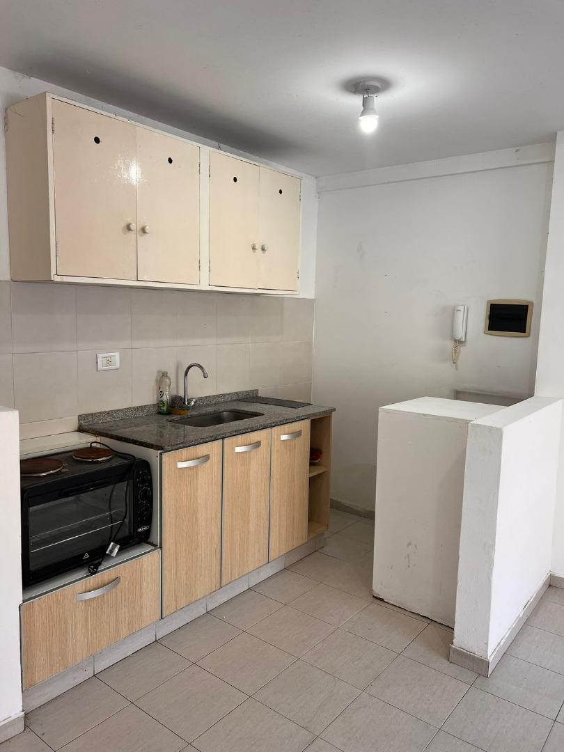 DEPARTAMENTO MONOAMBIENTE EN VENTA, PILAR CENTRO