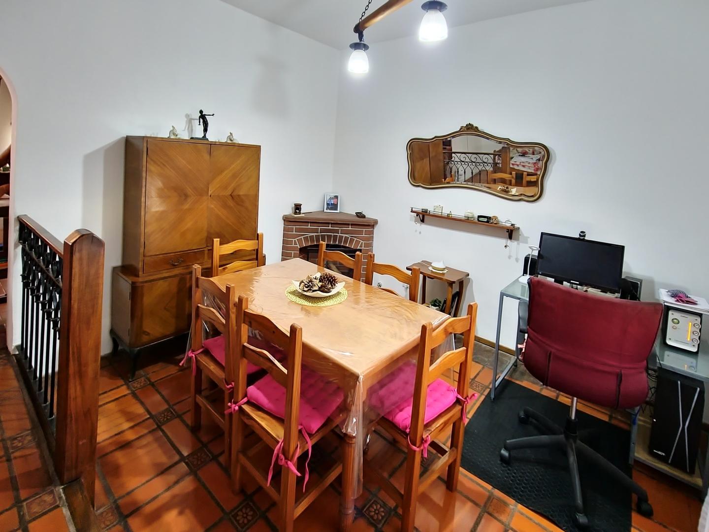 Casa en Venta en Temperley, USD 115.000