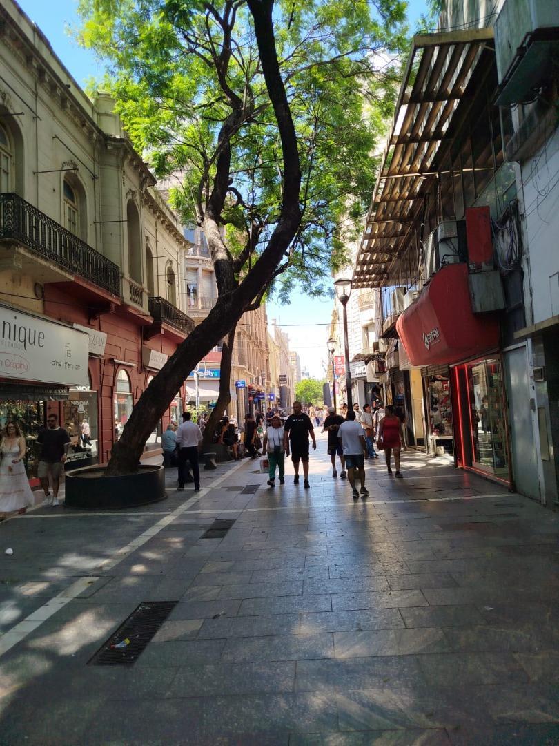 Local en Alquiler 33 años