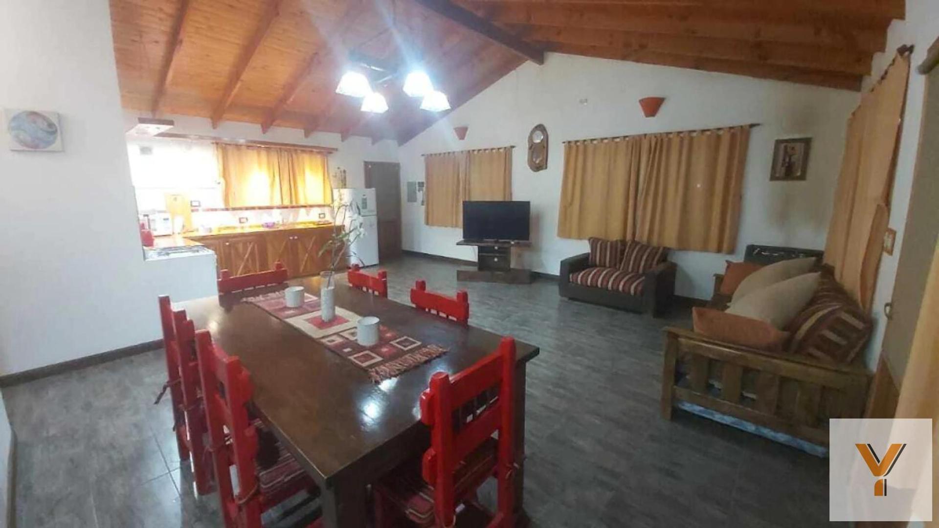 Departamento en Venta en El Hoyo, USD 295.000