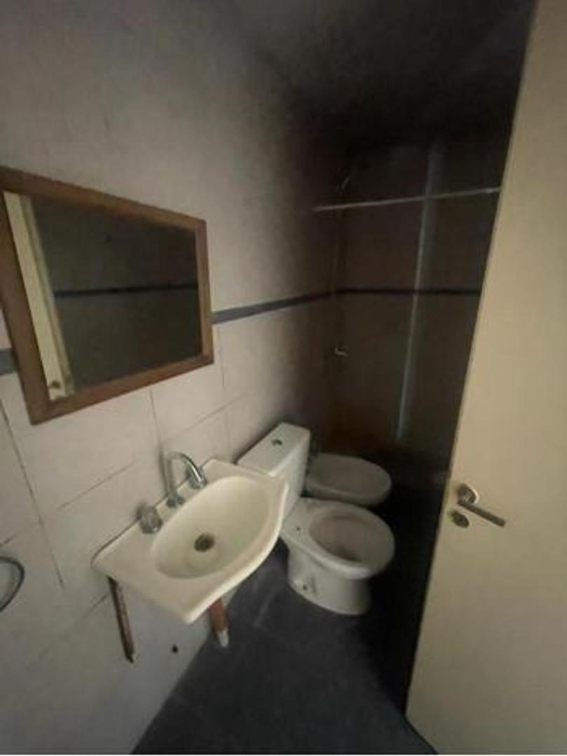 VENTA CASA 5 AMB CON PARQUE EN LA FLORIDA!