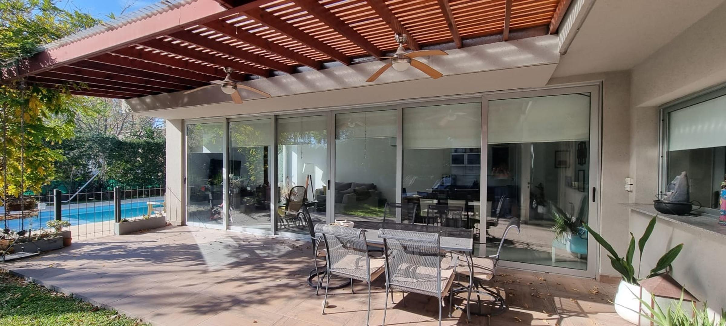 Casa en Venta en Weston, USD 360.000