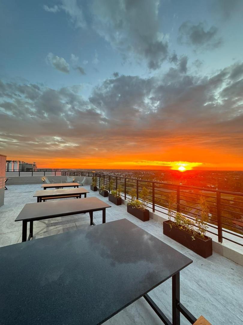 Luis Garcia 1300 1300