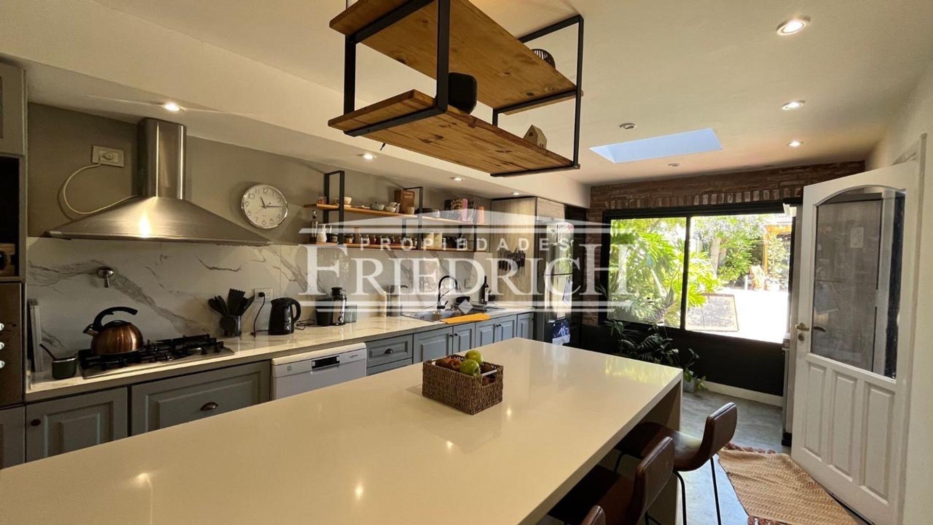 Casa en Venta de 4 dormitorios