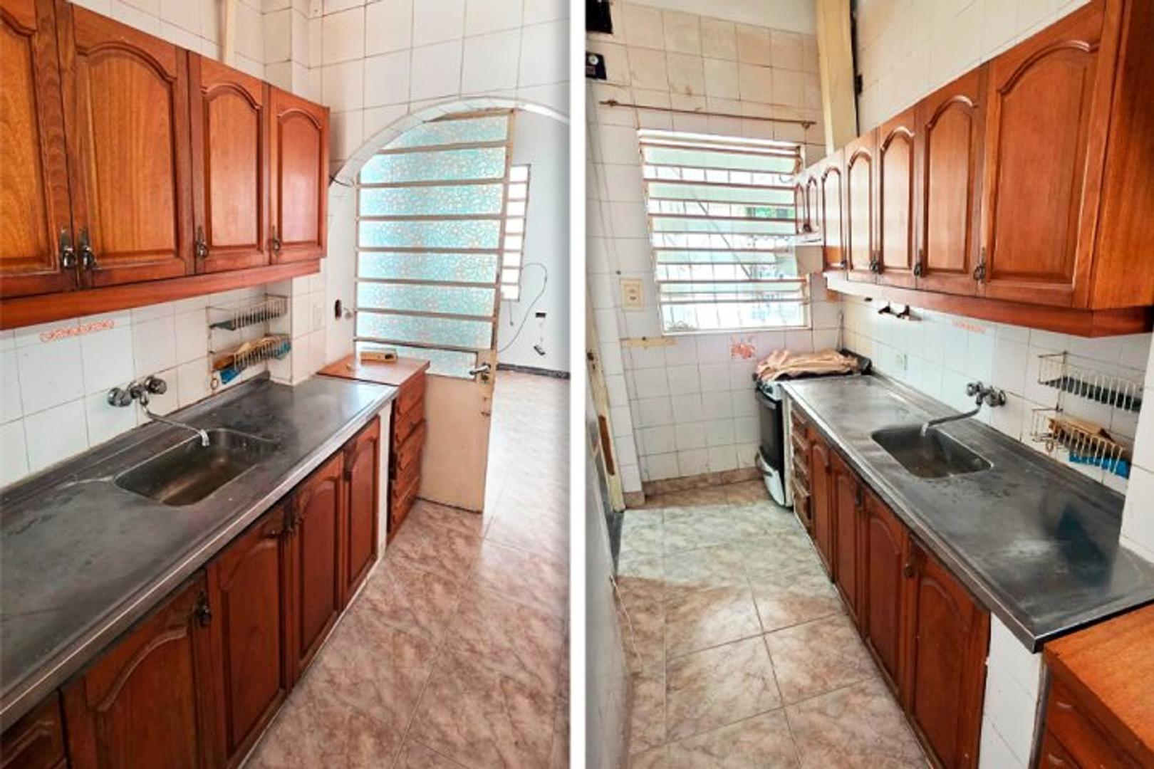 AMPLIA CASA DE 2 PLANTAS 3 DORMITORIOS SOBRE BV. OROÑO