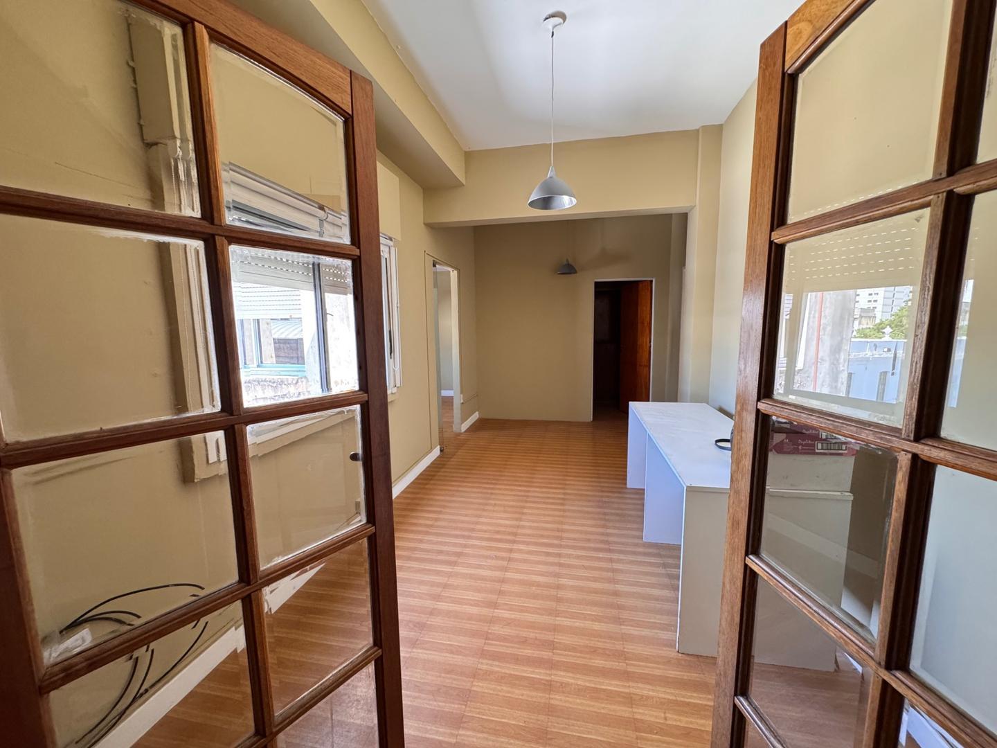 OFICINAS EN ALQUILER PASAJE CENTRAL