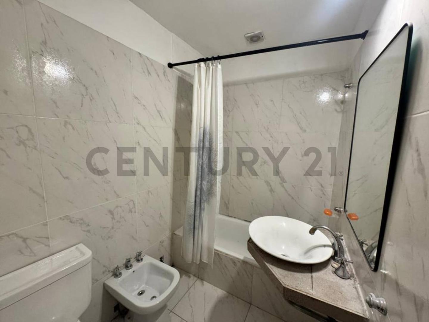 ALQUILER PH 2 AMBIENTES CON TERRAZA  SIN EXPENSAS EN VILLA URQUIZA