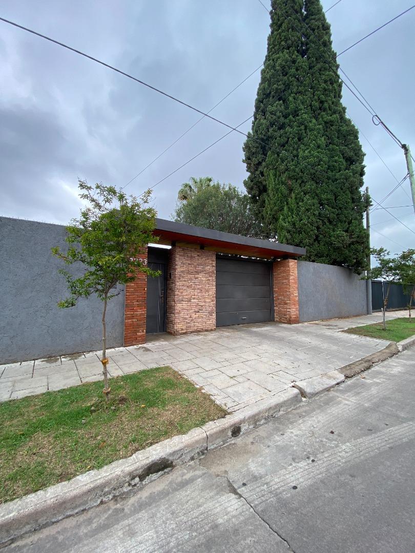 Casa en Venta en Cerro De Las Rosas, USD 260.000