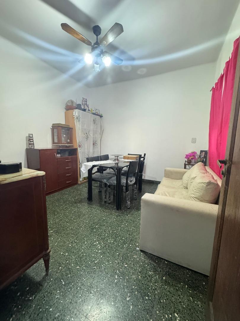Depto Tipo Casa en Venta de 4 ambientes