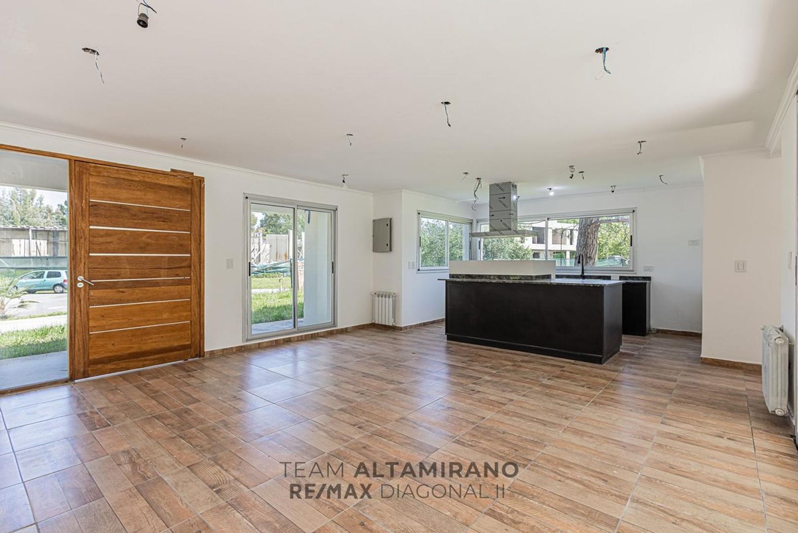 Club de Campo Miralagos, Ruta 2 Km 65 100