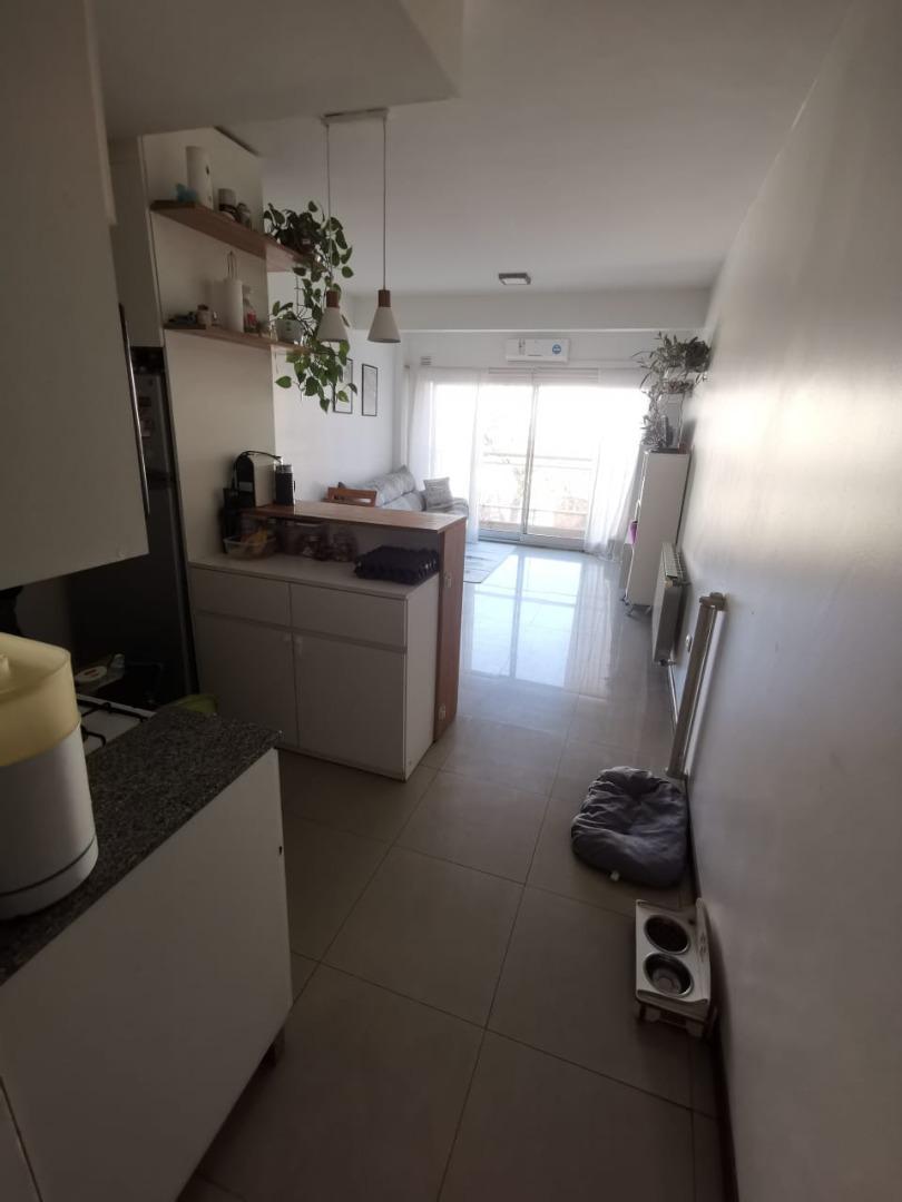 Departamento 2 ambientes con 2 baños