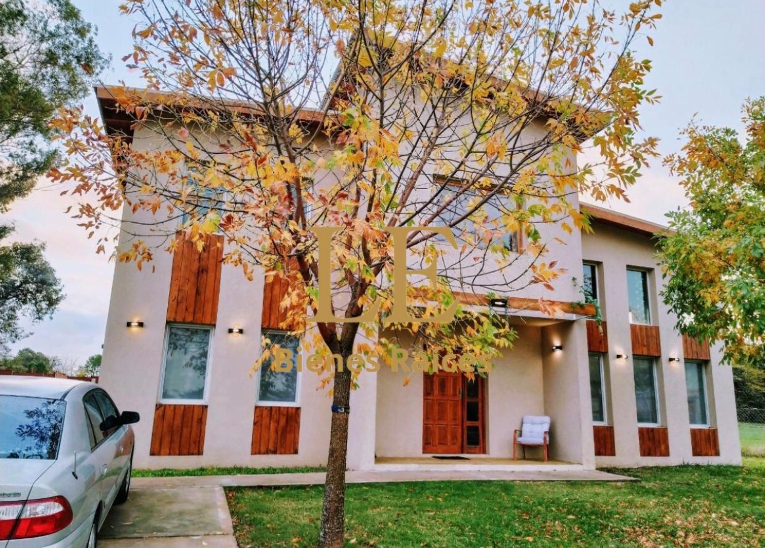 Casa en Venta de 4 dormitorios