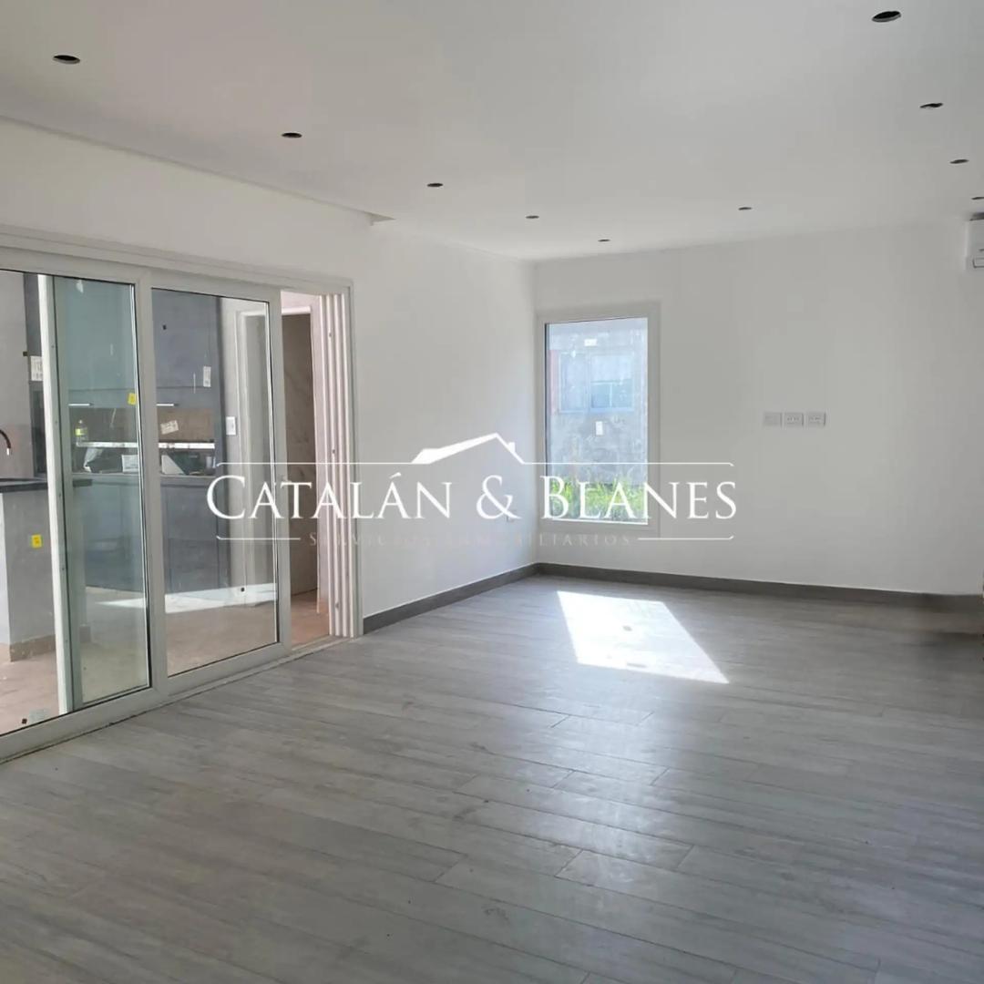 Casa en Venta en Club Miralagos, USD 280.000