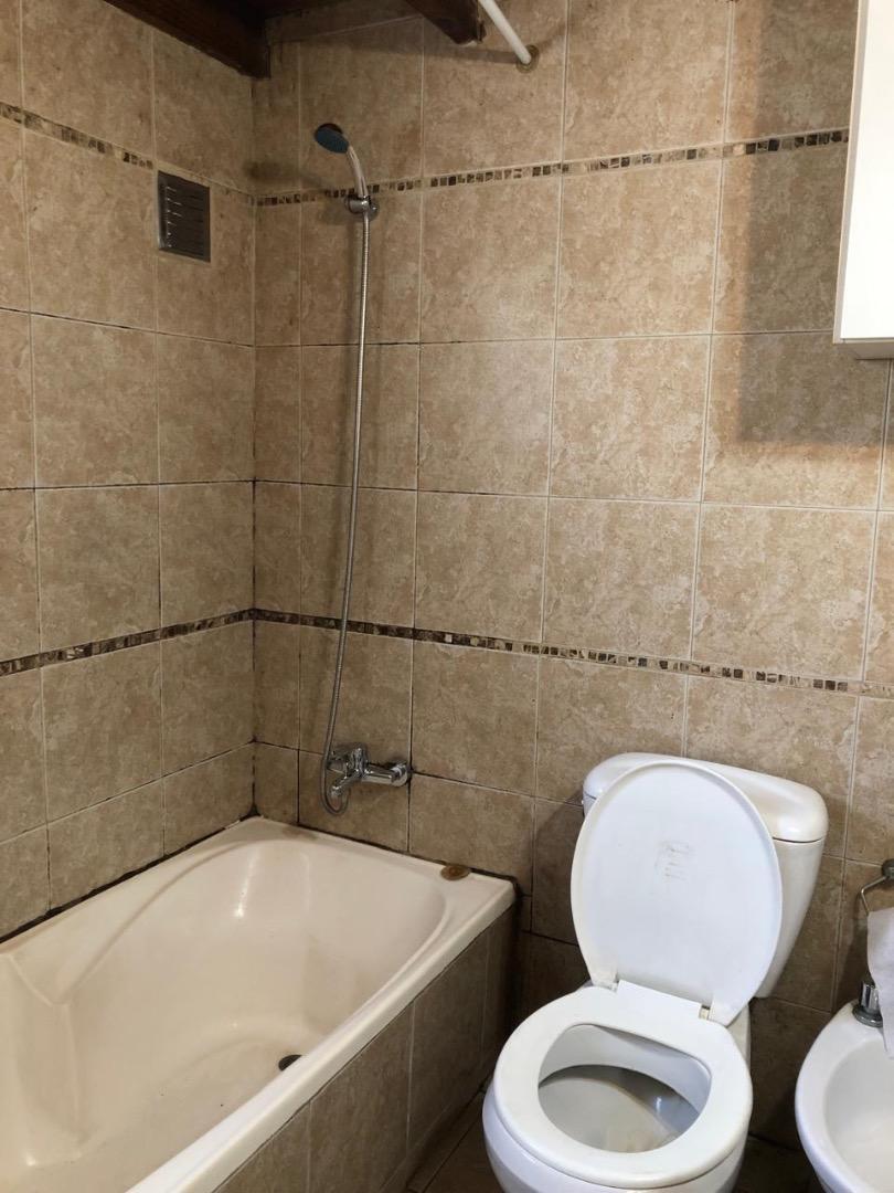 Triplex Adrogue 3 amb. más escritorio