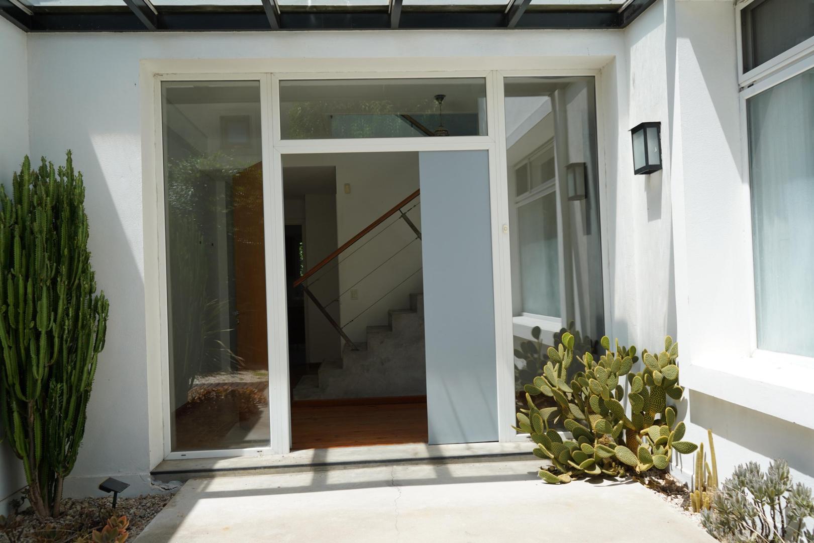 Casa 5 ambientes con 5 baños